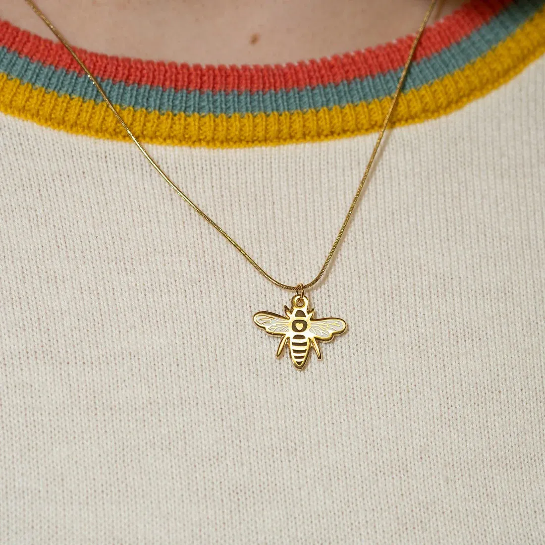 Big Bee Pendant 20" Necklace in Gold