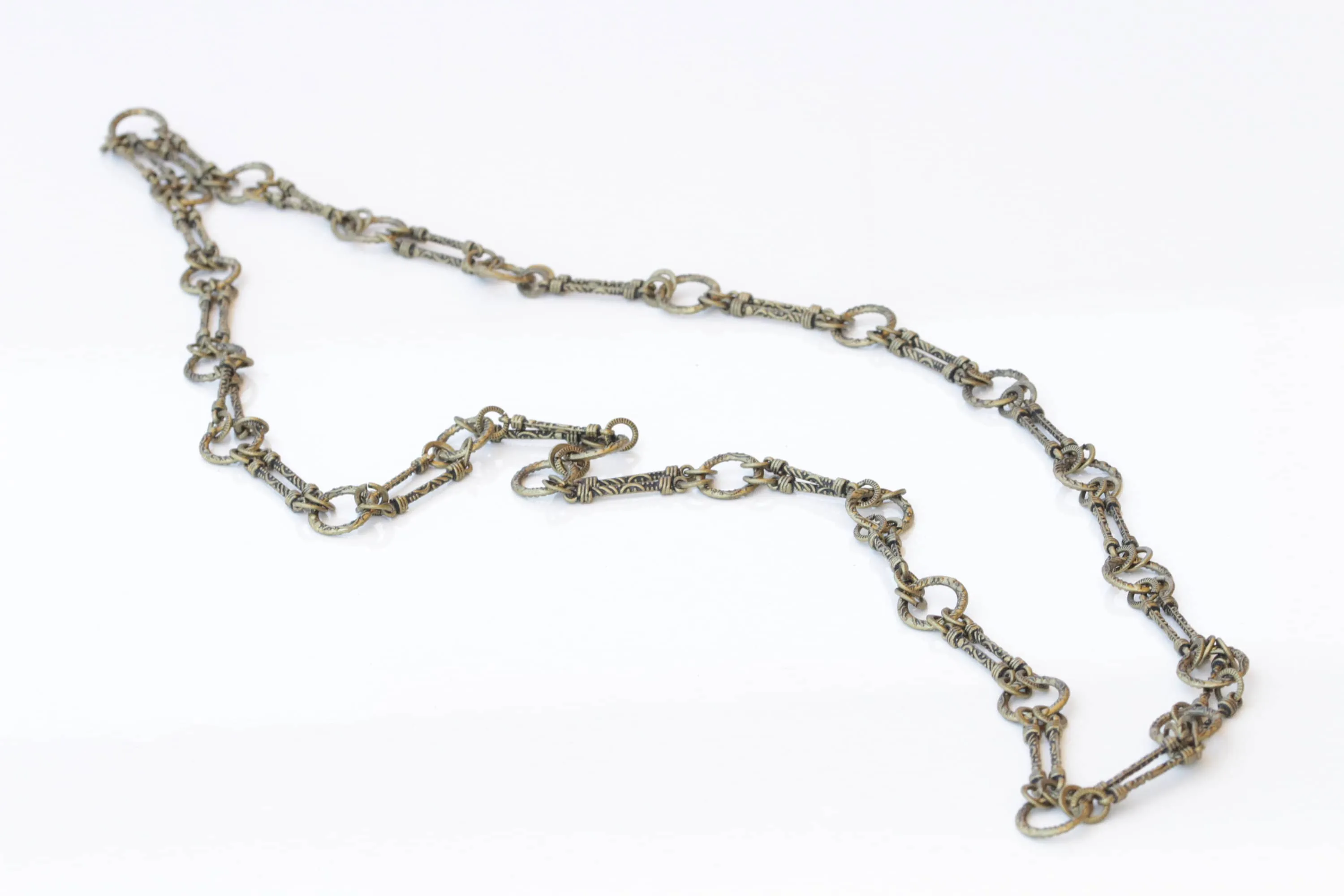 BRONZE LONG NECKLACE