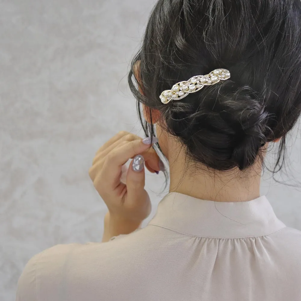 Jeweled Twist Hair Barrette