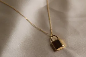 Love Lock Necklace (Gold)