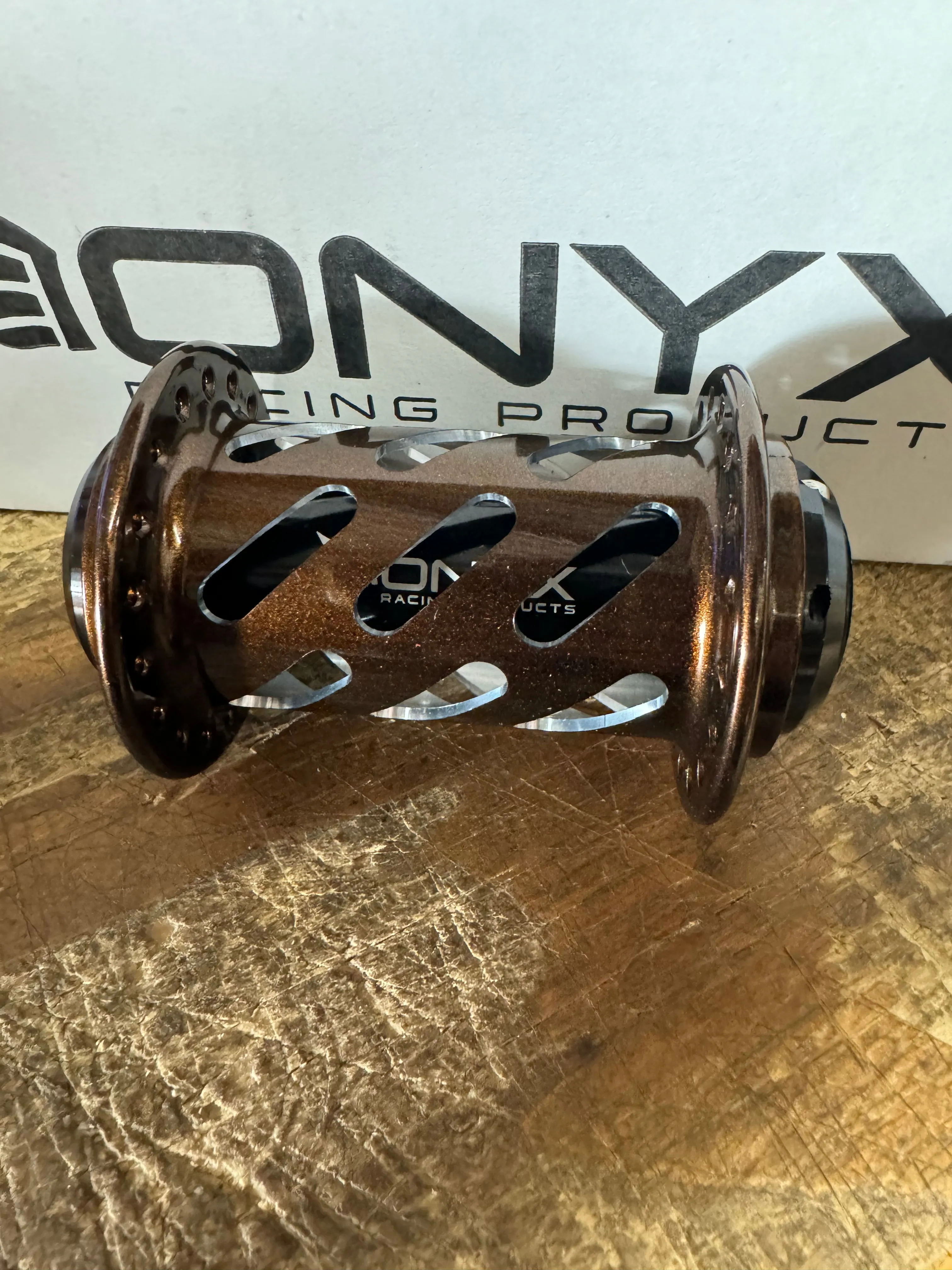 Onyx Hubs Cotm whiskey bronze