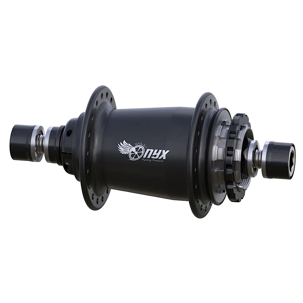 ONYX ULTRA HUB 10MM 110/10MM BOLT REAR