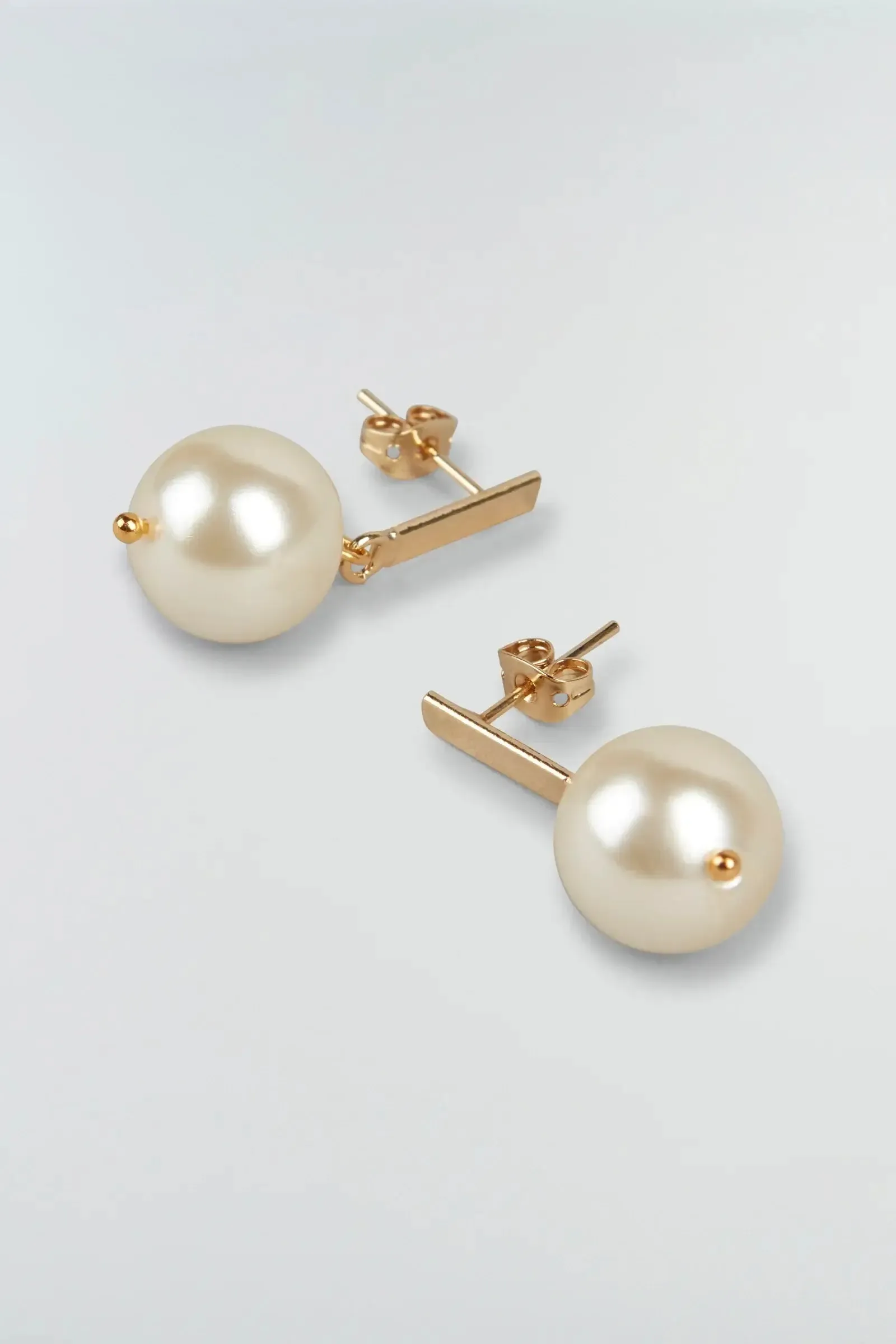 Pearl Pendant Earrings