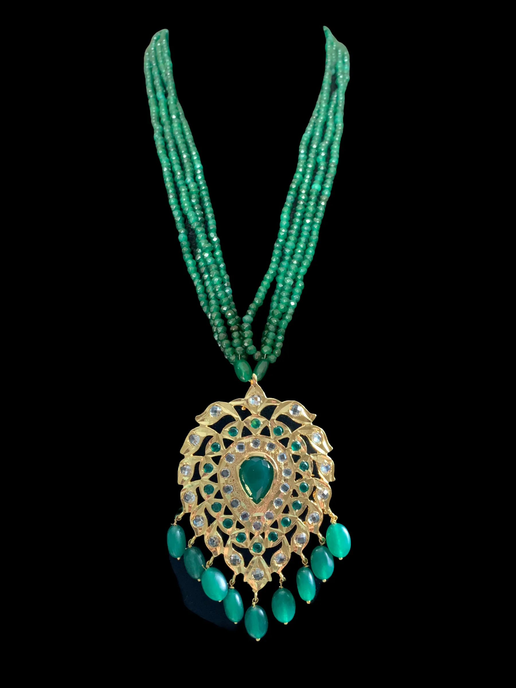 PS201 Alvira green pendant set (SHIPS IN 4 WEEKS )